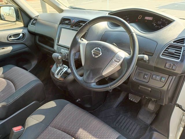 NISSAN SERENA  S-HYBRID 4WD 2015 Image 31