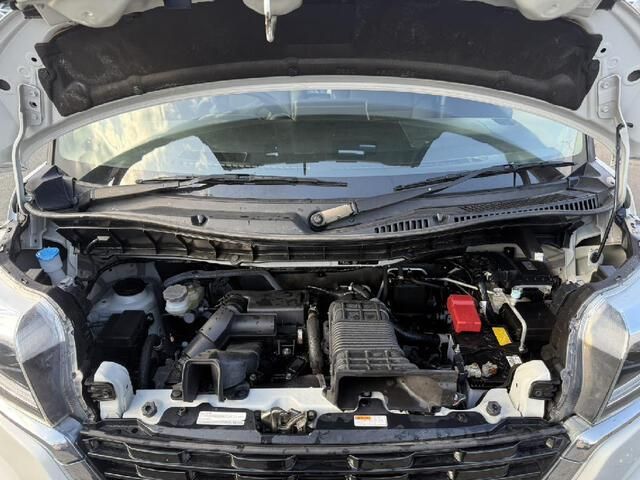 SUZUKI SPACIA CUSTOM 4WD 2020 Image 31