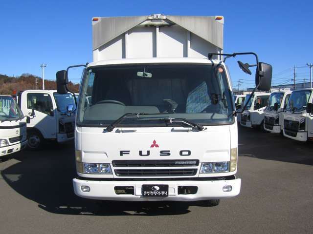 MITSUBISHI FUSOU FIGHTER 2005 Image 31