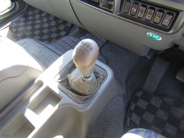 MITSUBISHI FUSOU FIGHTER 2005 Image 31