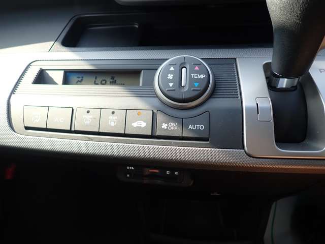 HONDA FREED HYBRID 2013 Image 31