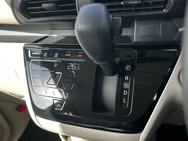 NISSAN ROOX 2024 Image 31