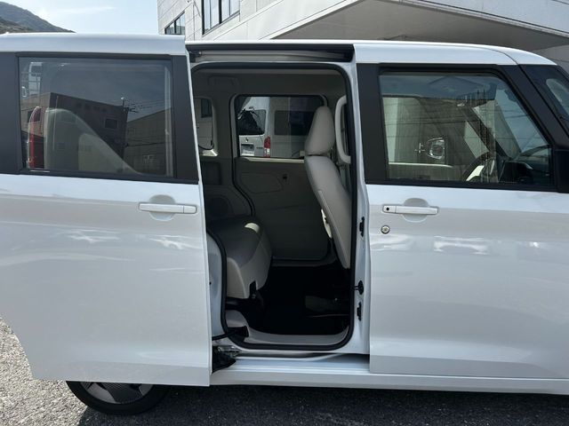 NISSAN ROOX 2024 Image 31