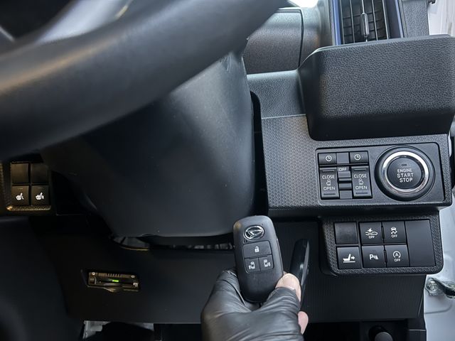 DAIHATSU TANTO CUSTOM 2021 Image 31