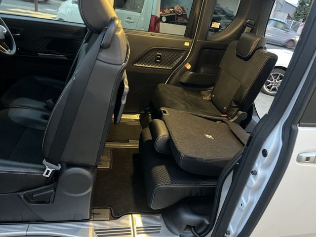 DAIHATSU TANTO CUSTOM 2021 Image 31