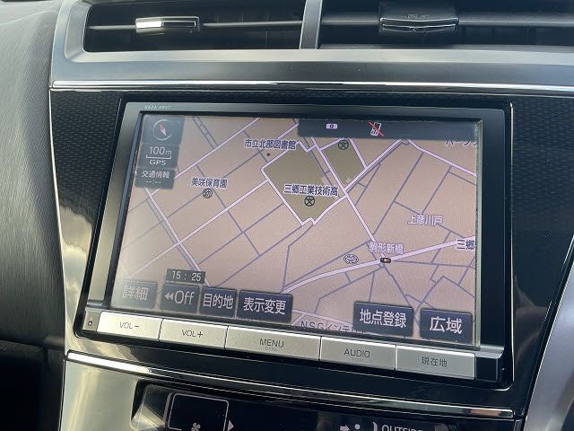 TOYOTA PRIUS ALPHA 2015 Image 31