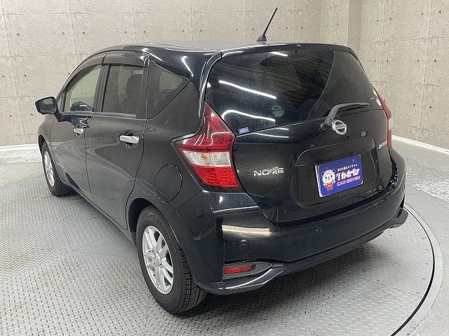 NISSAN NOTE 2017 Image 31