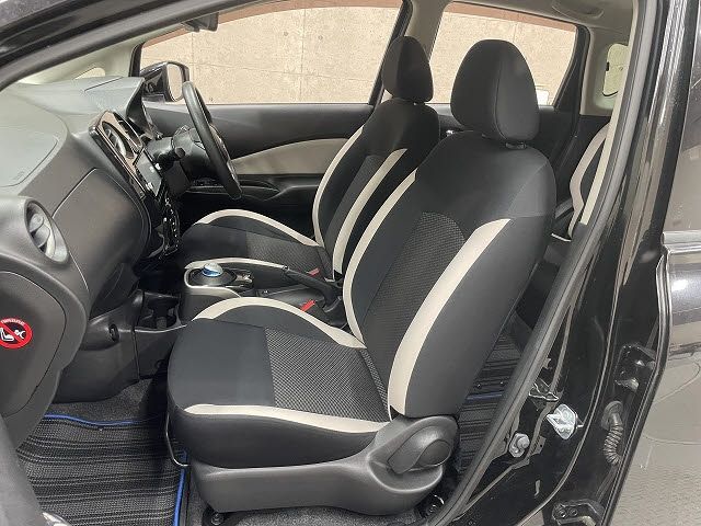 NISSAN NOTE 2017 Image 31