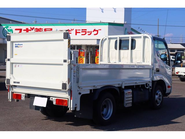 HINO DUTRO 2022 Image 31