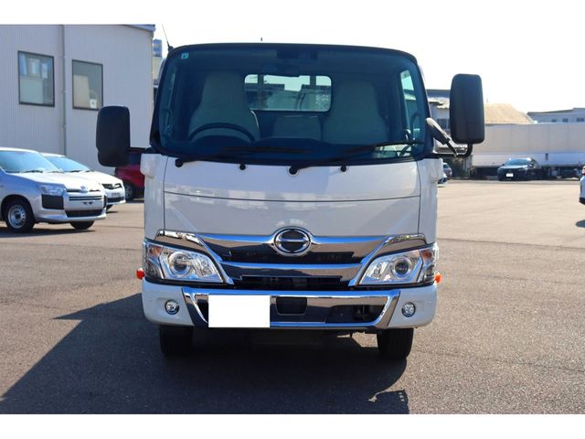 HINO DUTRO 2022 Image 31