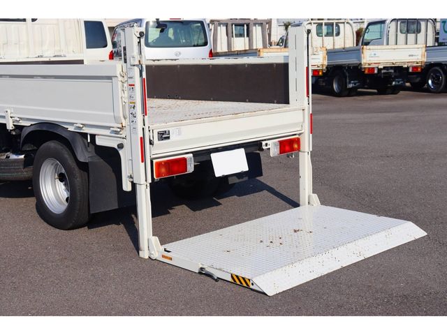 HINO DUTRO 2022 Image 31