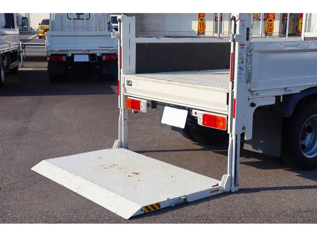 HINO DUTRO 2022 Image 31