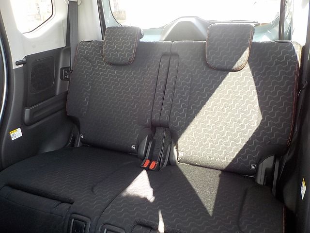 SUZUKI SPACIA GEAR 2024 Image 31