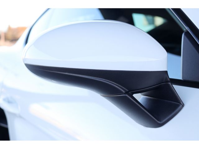 PORSCHE 718CAYMAN 2018 Image 31