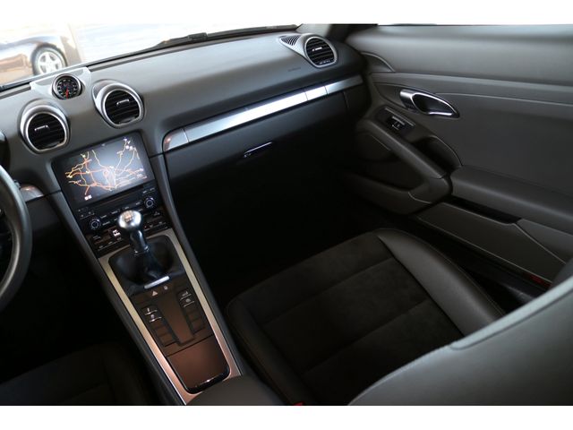 PORSCHE 718CAYMAN 2018 Image 31