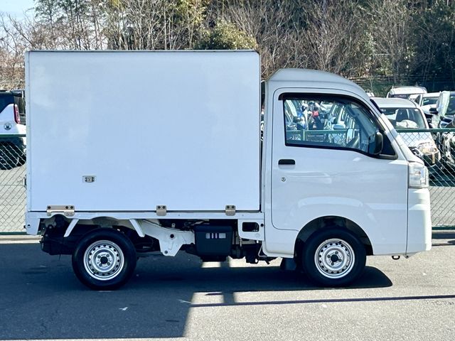 DAIHATSU HIJET TRUCK 2016 Image 31