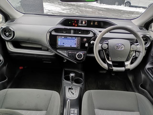 TOYOTA AQUA 2021 Image 31