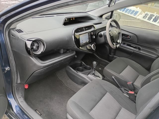 TOYOTA AQUA 2021 Image 31