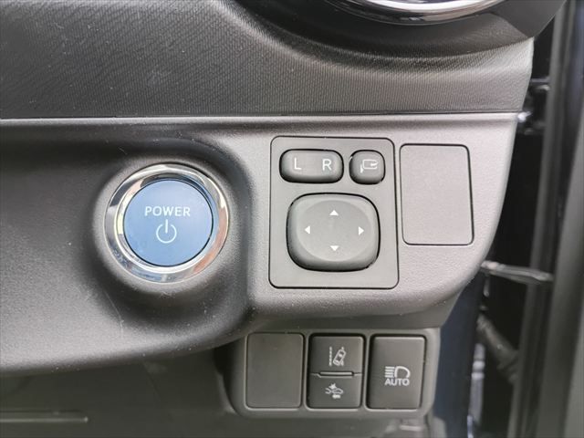 TOYOTA AQUA 2021 Image 31