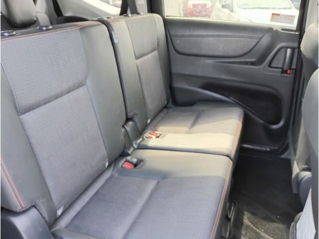 TOYOTA SIENTA 2017 Image 31