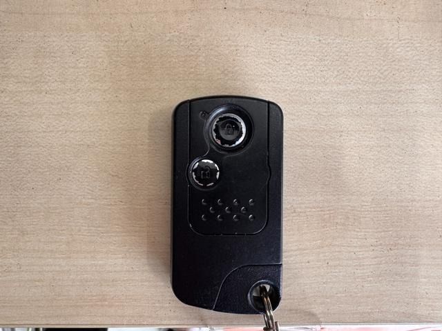 HONDA CR-Z 2013 Image 31