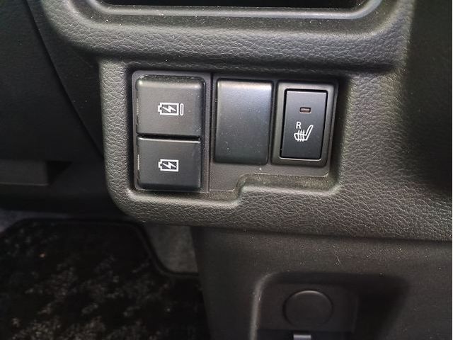 SUZUKI WAGON R SMILE 2023 Image 31