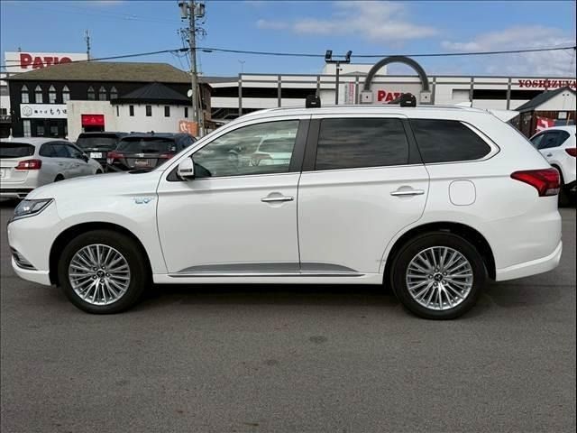 MITSUBISHI OUTLANDER PHEV 2018 Image 31
