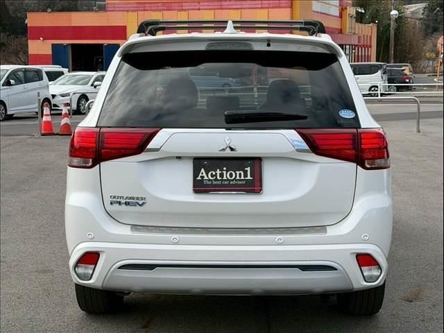 MITSUBISHI OUTLANDER PHEV 2018 Image 31