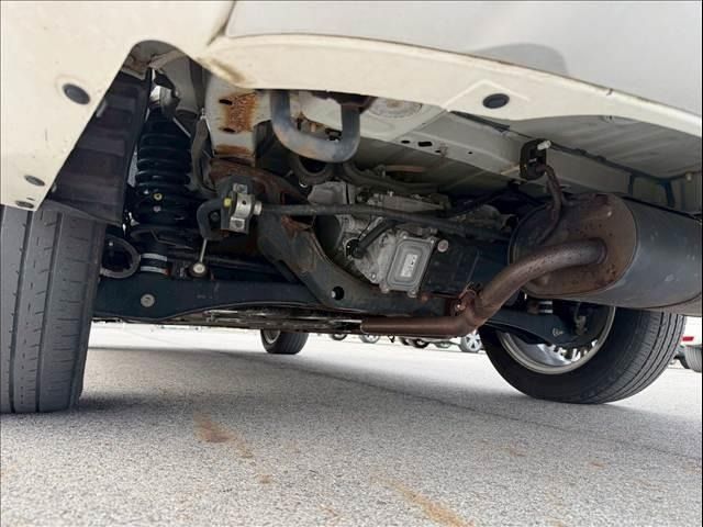 MITSUBISHI OUTLANDER PHEV 2018 Image 31