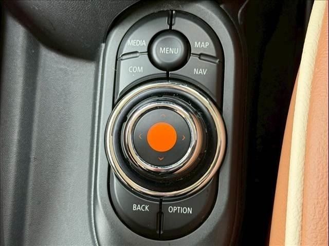 BMW MINI COOPER S 5DOOR 2020 Image 31