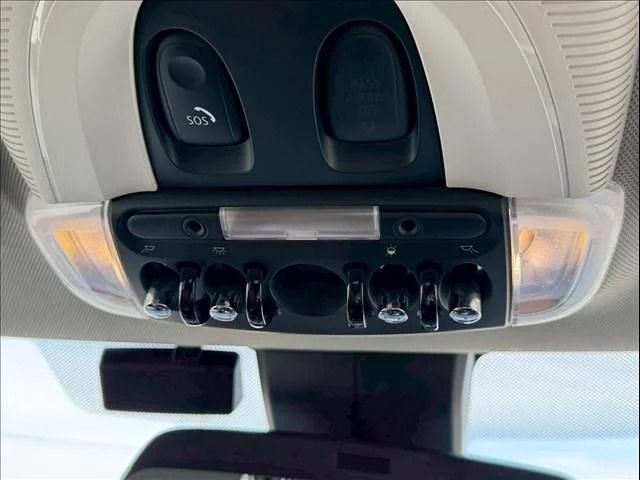 BMW MINI COOPER S 5DOOR 2020 Image 31