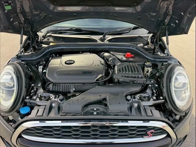 BMW MINI COOPER S 5DOOR 2020 Image 31