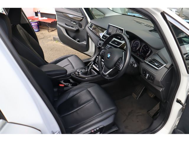 BMW 2SERIES GRAN TOU 2021 Image 31