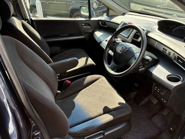 HONDA FREED 2011 Image 31