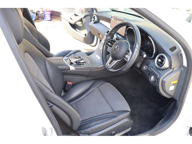 MERCEDES BENZ C CLAS 2020 Image 31