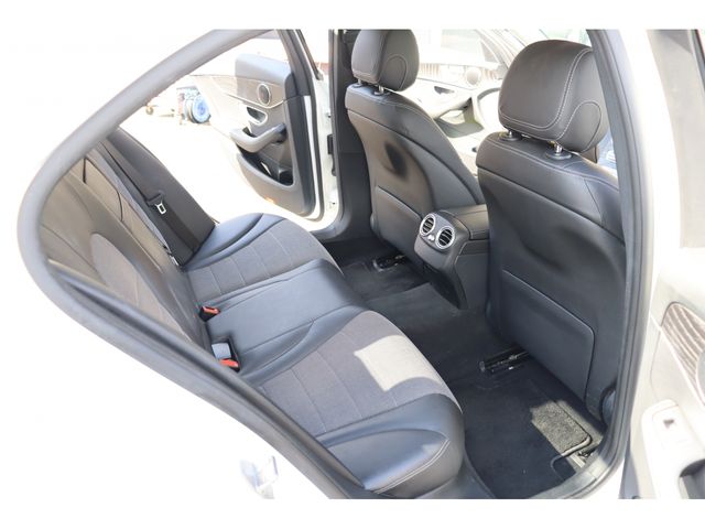 MERCEDES BENZ C CLAS 2020 Image 31