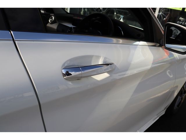 MERCEDES BENZ C CLAS 2020 Image 31
