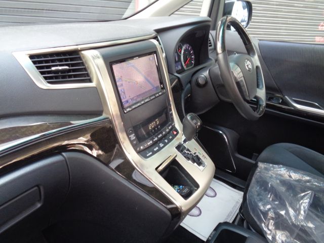 TOYOTA VELLFIRE 2011 Image 31