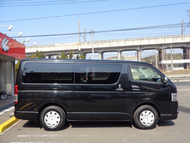 TOYOTA HIACE VAN 2WD 2018 Image 31