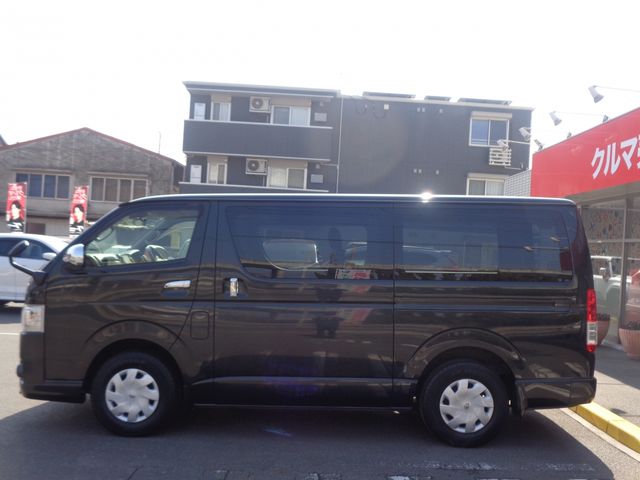 TOYOTA HIACE VAN 2WD 2018 Image 31