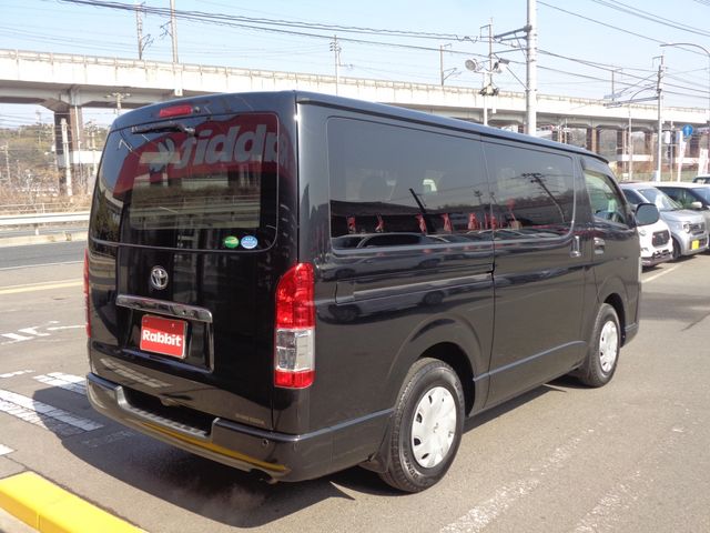 TOYOTA HIACE VAN 2WD 2018 Image 31