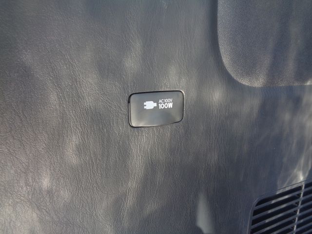 TOYOTA HIACE VAN 2WD 2018 Image 31