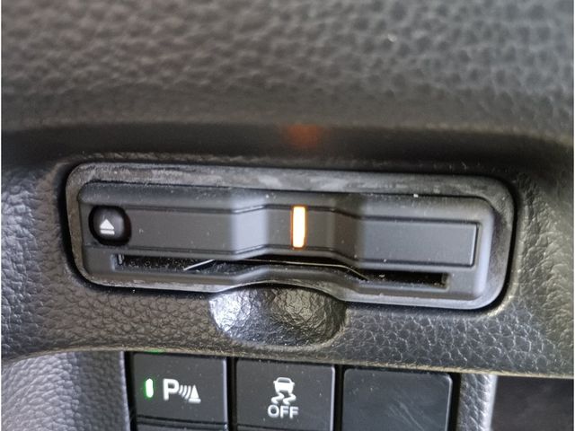 HONDA N BOX CUSTOM 2021 Image 31