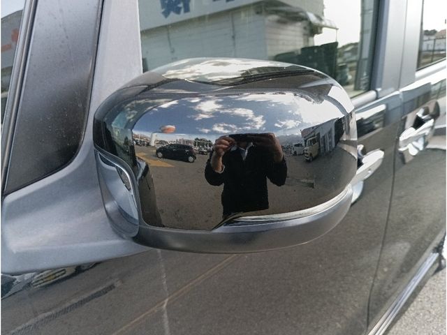 HONDA N BOX CUSTOM 2021 Image 31