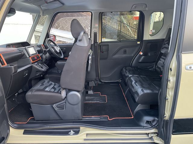 DAIHATSU TANTO FAN CROSS 2023 Image 31