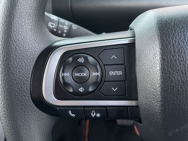 DAIHATSU TANTO FAN CROSS 2023 Image 31