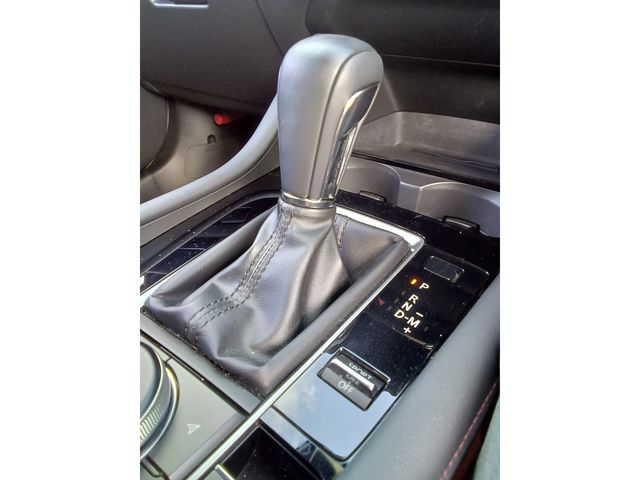 MAZDA 3 FASTBACK 2024 Image 31