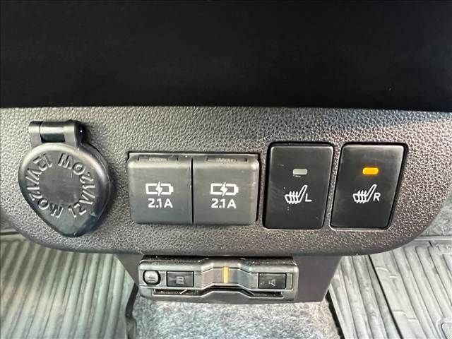 DAIHATSU MIRA TOCOT 2023 Image 31