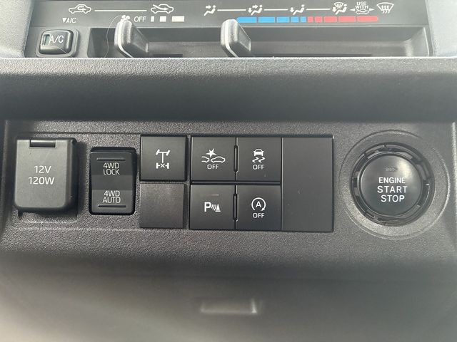 DAIHATSU HIJET TRUCK 4WD 2023 Image 31