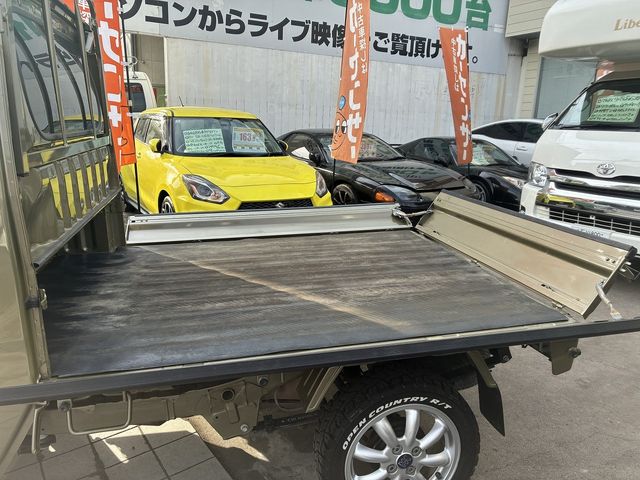 DAIHATSU HIJET TRUCK 4WD 2023 Image 31